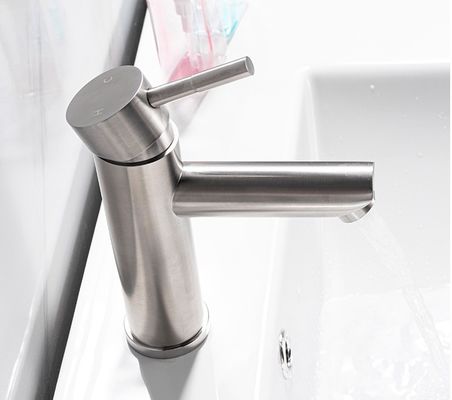 Vòi phòng tắm bằng thép không gỉ thời trang ưa nhìn Bảo vệ môi trường